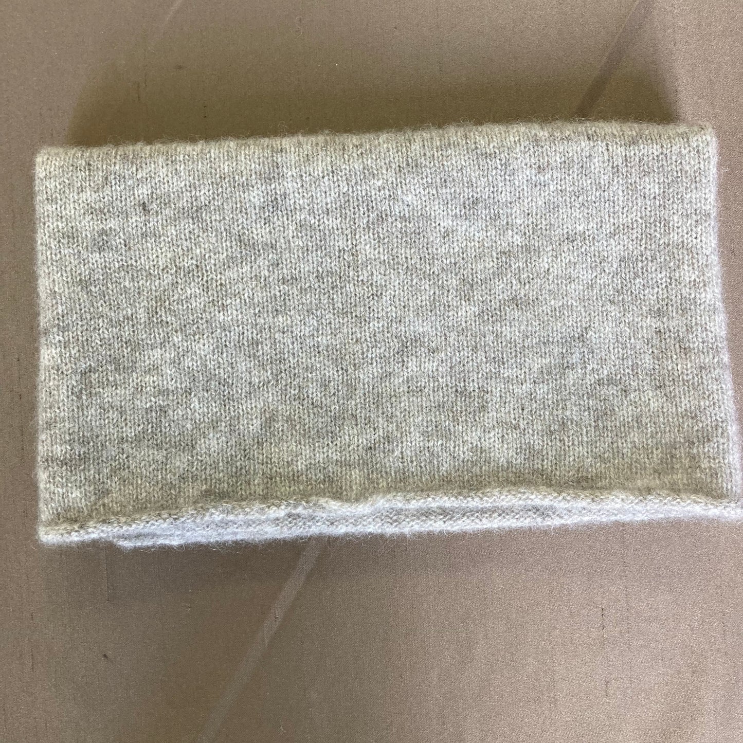 ヤク100% ふんわりネックウォーマー