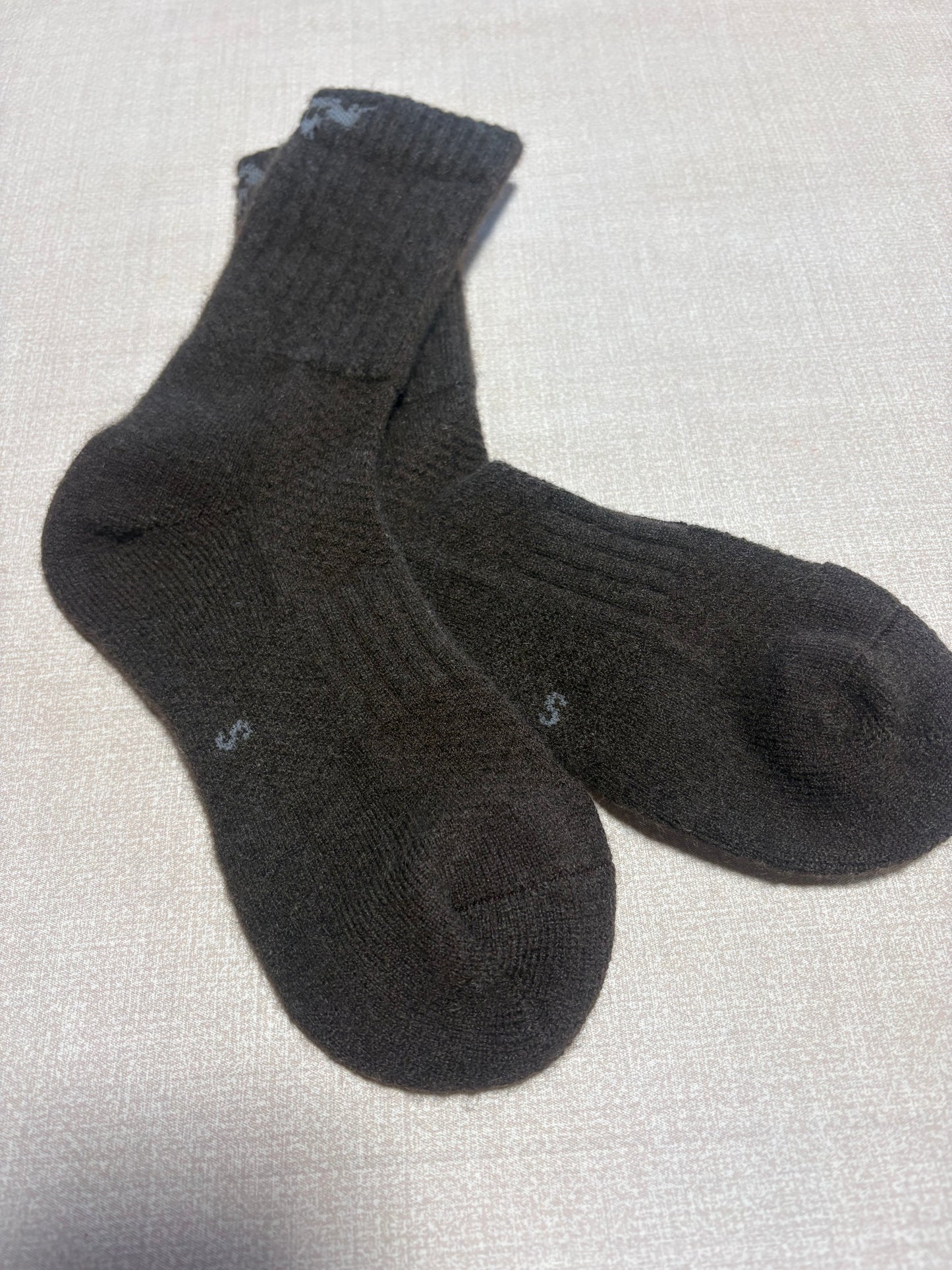 ヤク80％ 動く日のための靴下（スポーツタイプ）